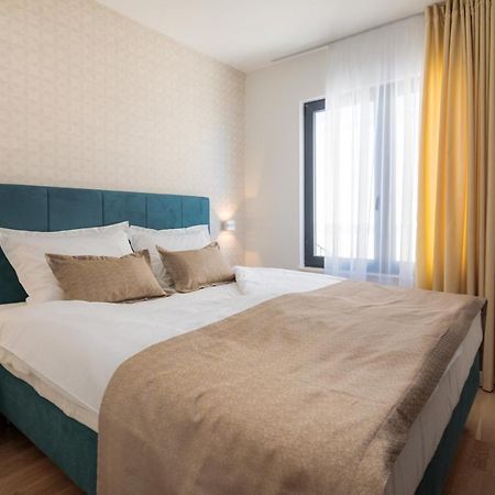 Villa Four Brothers - Middle Floor Podstrana Dış mekan fotoğraf