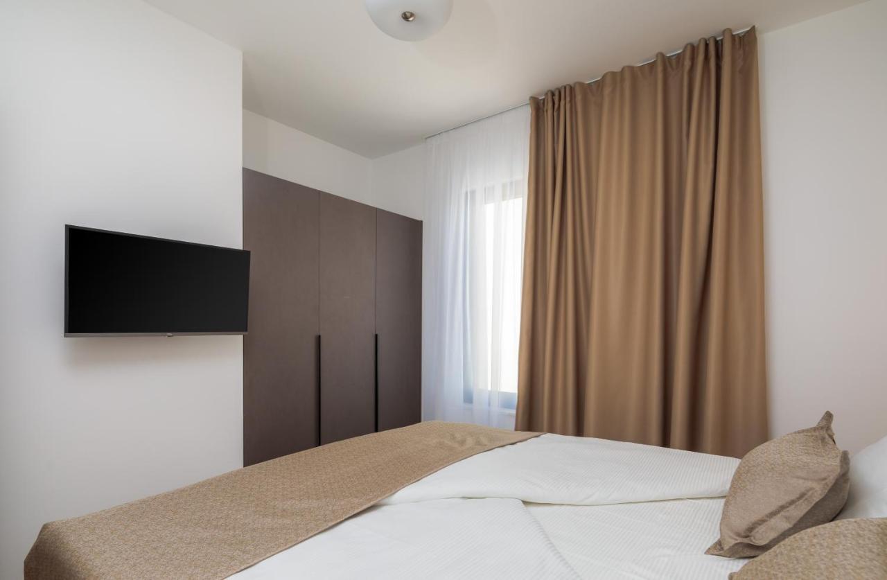 Villa Four Brothers - Middle Floor Podstrana Dış mekan fotoğraf